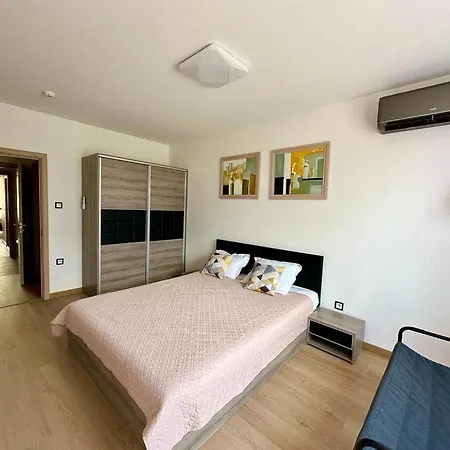 Royal Bay аpartment Sylvia Daire