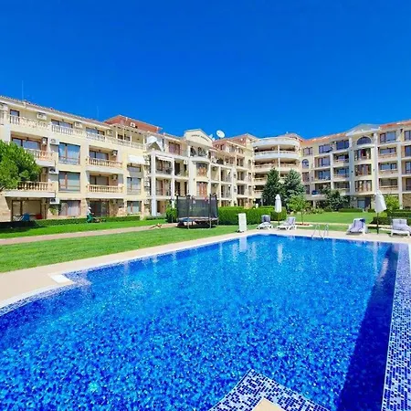 Royal Bay аpartment Sylvia Apartment