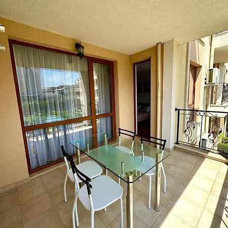 Royal Bay аpartment Sylvia Apartment