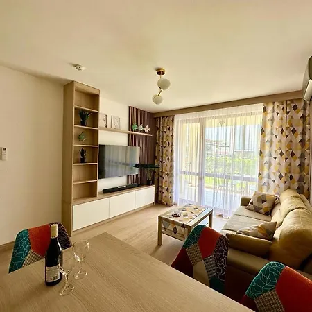 Apartment Royal Bay аpartment Sylvia